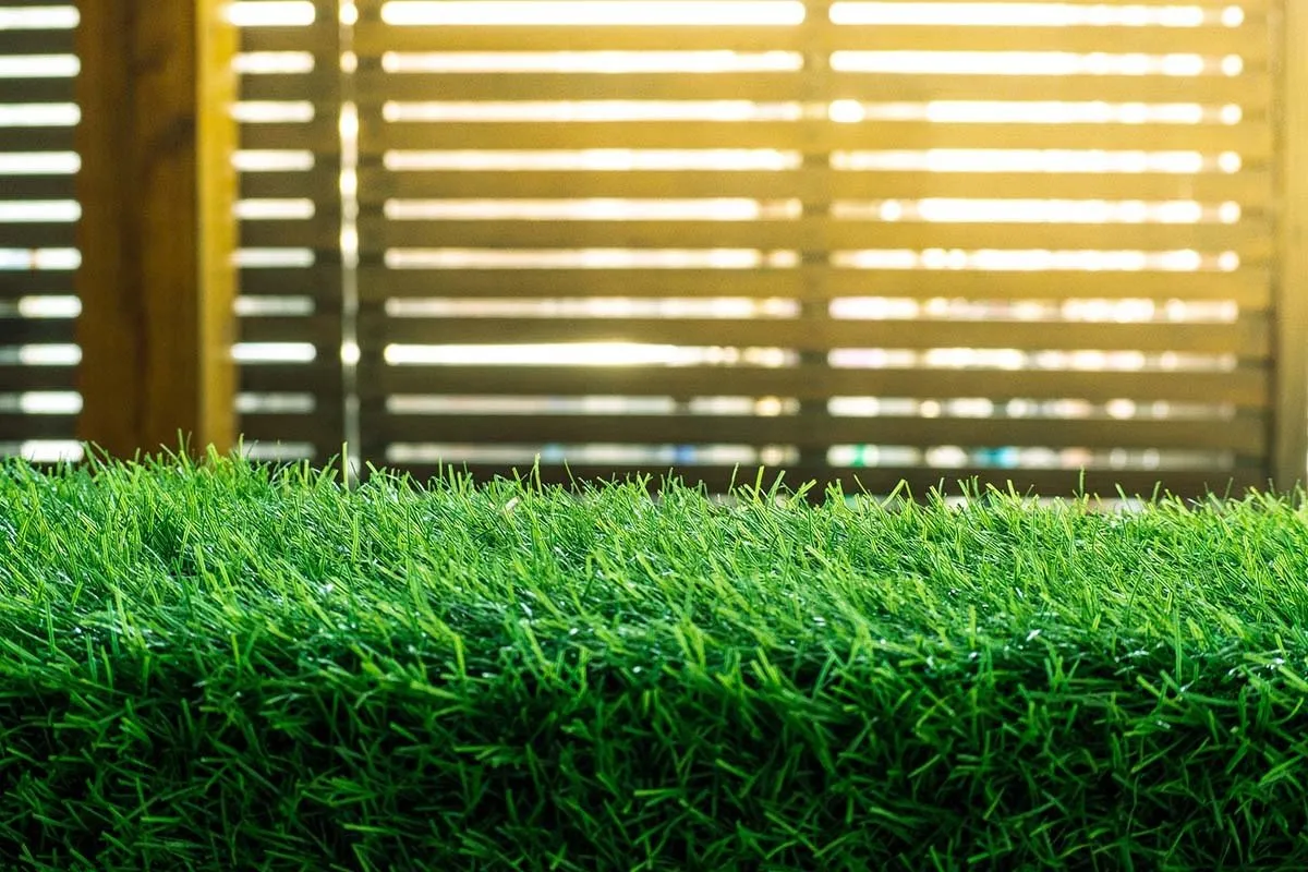 artificial grass balcony